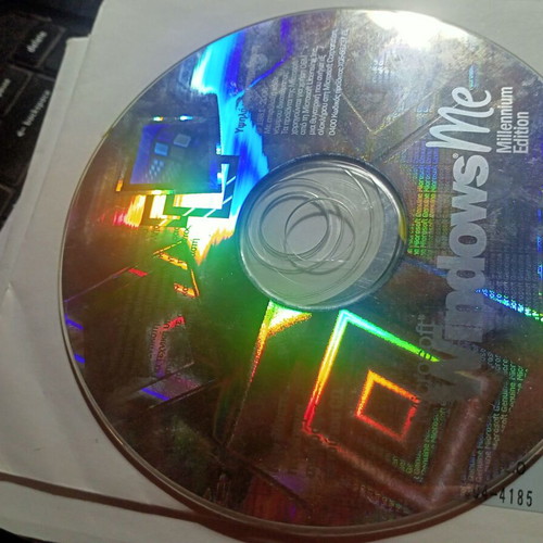 Microsoft Windows Me Millennium Full Operating System like new