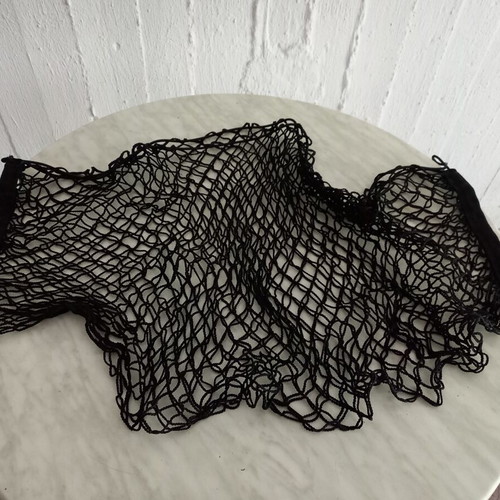 Car trunk organization net like new, Canadian made