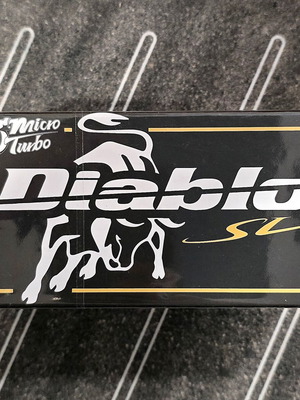 Microturbo 1/64 Custom Lamborghini Diablo SV Μεταλλικό κίτρινο καινούργιο