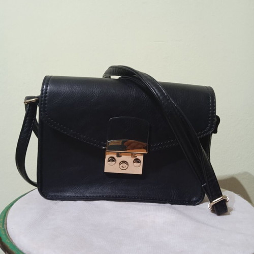 Puccini leather women's crossbody bag new, black with gold details