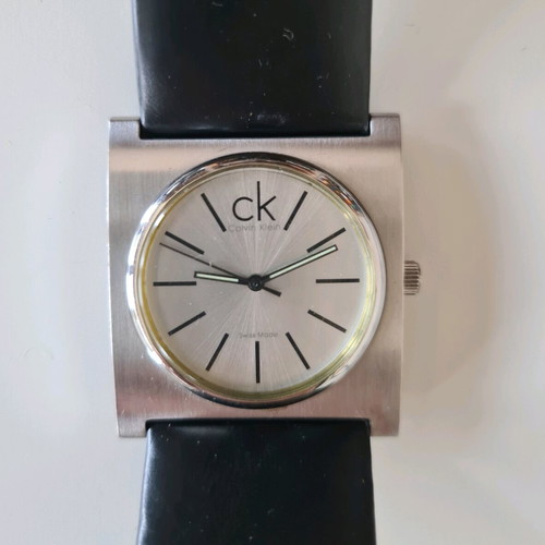Calvin Klein women's watch with leather strap like new