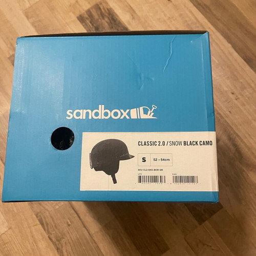 Sandbox ski/snowboard helmet new size S