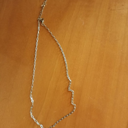 Silver necklace chain like new, thick with extra length section