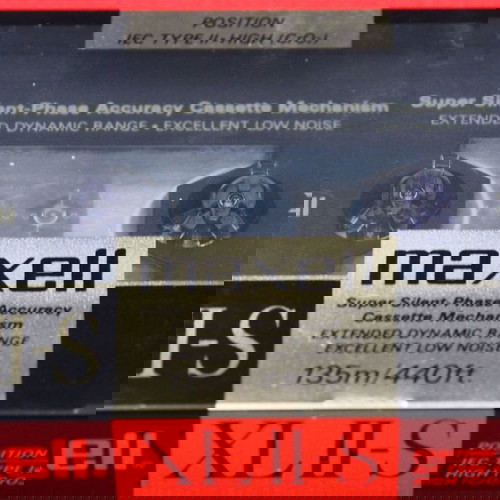1990 Maxell XLII-S 90 запечатана касета