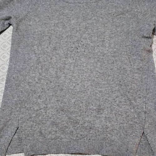 Pullover sweater with zipper and lace back like new, gray