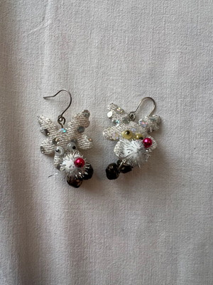 Reindeer earrings used with discoloration