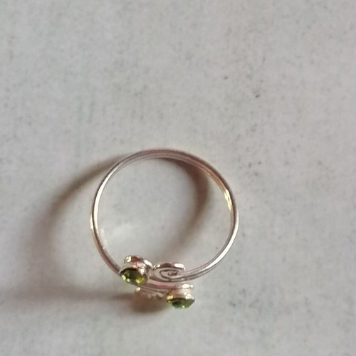 925 Silver Spiral Toe Ring with Green Strass New