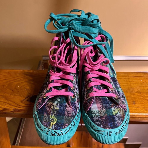 Women's sport sneakers size 40 new