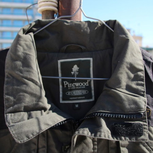 Pinewood jacket new, size M