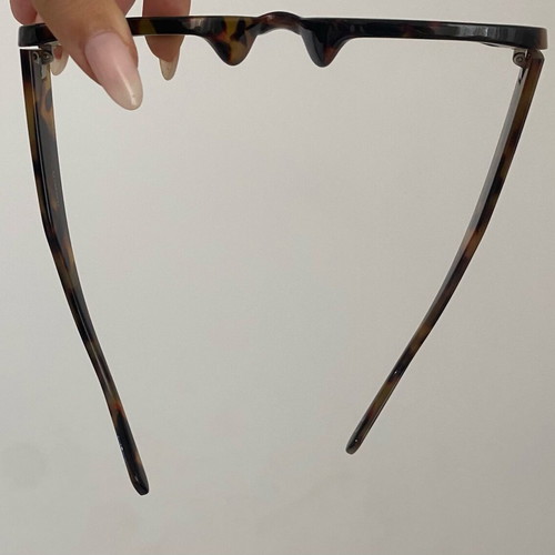 Sunglasses Asos brown used with minor hinge flaw