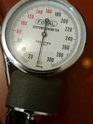 Focal Sphygmomanometer from Japan like new, missing air bulb