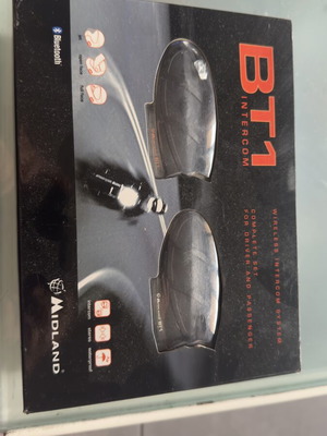 Midland MT1 Intercom used, one battery needs replacement