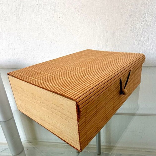 Handmade decorative jewelry box from bamboo and natural wood new