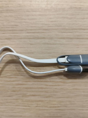 Usb 2 in 1 cable used