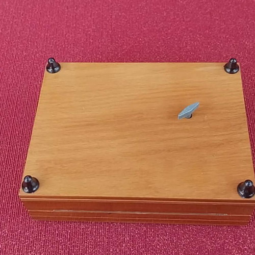 Italian wooden music box new with marquetry lid