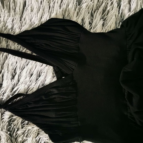 Mini black balloon dress like new, elastic fit