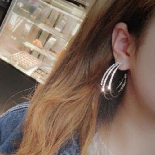 Hoop earrings filled with 925 silver and white sapphires new