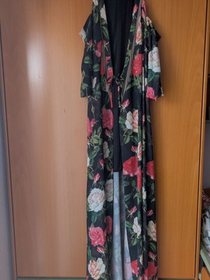 Kimono dress used, size medium, multicolor
