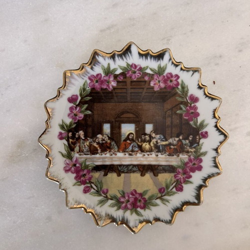 Porcelain plate The Last Supper like new