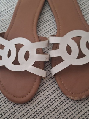 Flat sandals size 40 used, white