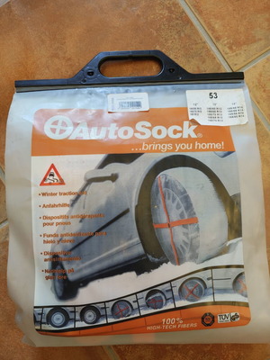 Snow socks for car wheels, unused, with safety triangle gift