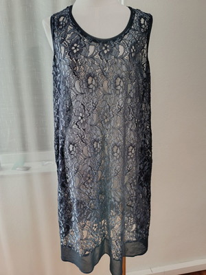 Simply Vera by Vera Wang Black Lace Dress Large like new