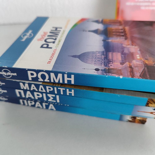 Lonely Planet Pocket & AA The World Guide travel guides used, set of 6
