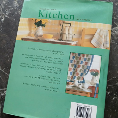 Βιβλίο διακόσμησης Transform your kitchen in a weekend σαν καινούργιο, αγγλικά
