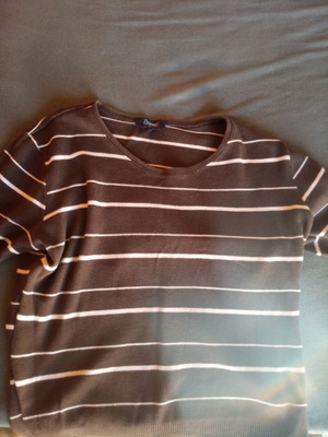 Brown blouse size L like new, can be worn as pajamas