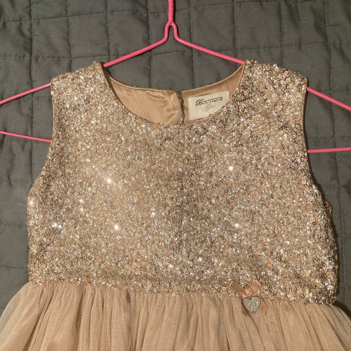 Children's dress with sequins and tulle like new, beige, age 8
