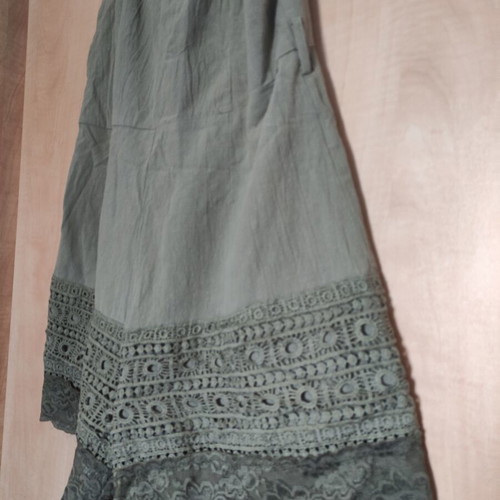 Women's lace romper used, size Medium, adjustable straps
