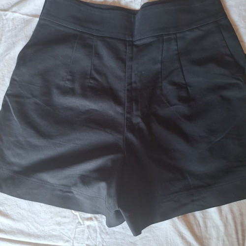 Fabric shorts like new with gold buttons and side zipper, Emporio Grama, black, size L