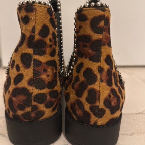 Ankle boots new, suede, lightweight with side elastic, size 38
