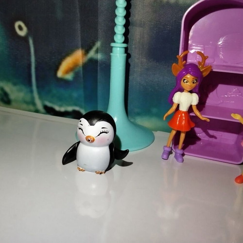 Enchantimals Secret Best Friends Mattel playset with figures, furniture, and pet used