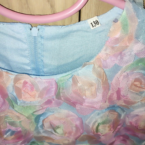 Official dress 6-7 years like new, multicolored turquoise
