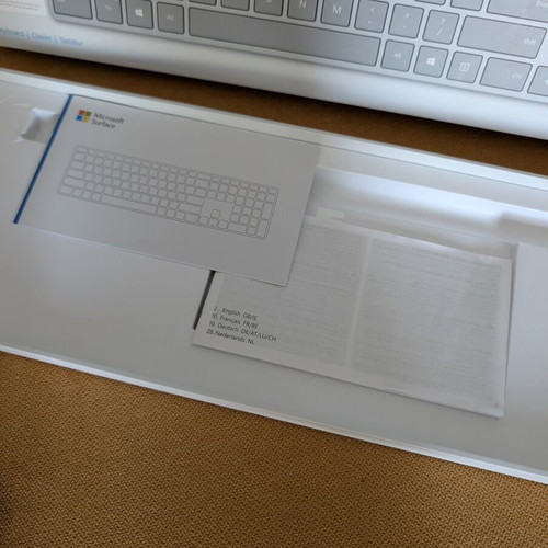 Microsoft Surface UK Key Layout Wireless Keyboard like new, silver