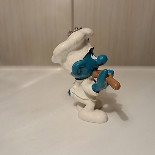 Smurf keychain miniature Cook Smurf Schleich 1978 like new
