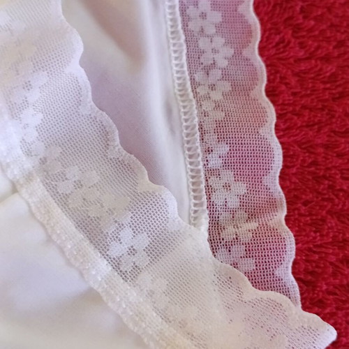 Women's underwear set 7 pieces new, size 2XL, white lace detail