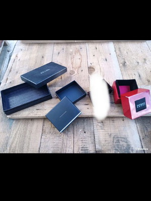 Jewelry and wallet boxes used, wood and velvet