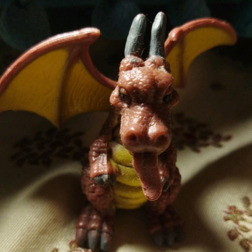 Red Dragon Figure like new