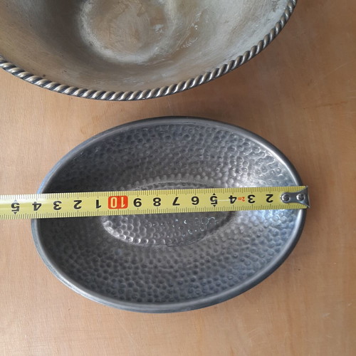 Vintage metal utensils used, pack of 2, decorative details