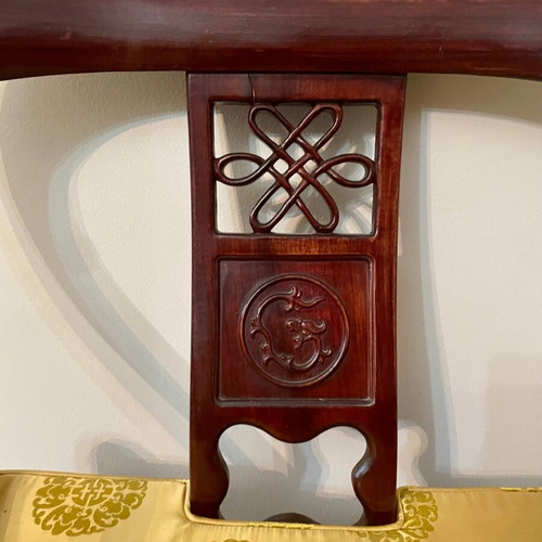 Rosewood wooden armchair like new with removable cushions