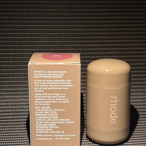 Rhode Pocket Blush Toasted Teddy new unused