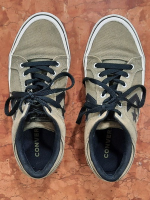 Converse El Distrito Ox Sneakers like new, khaki, size 40.5
