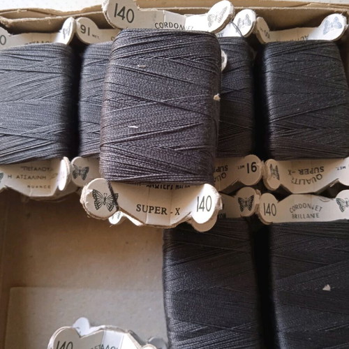 Butterfly threads new, pack