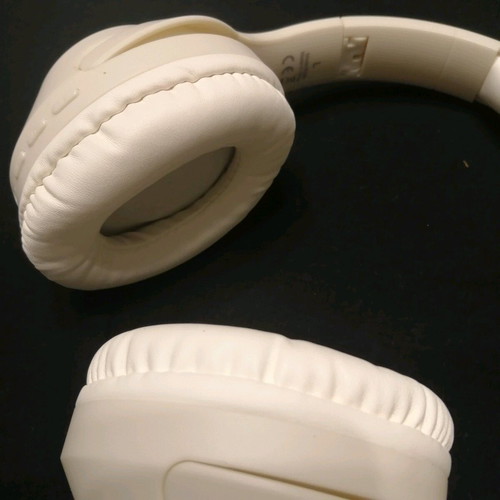 Borofone Bluetooth headphones like new