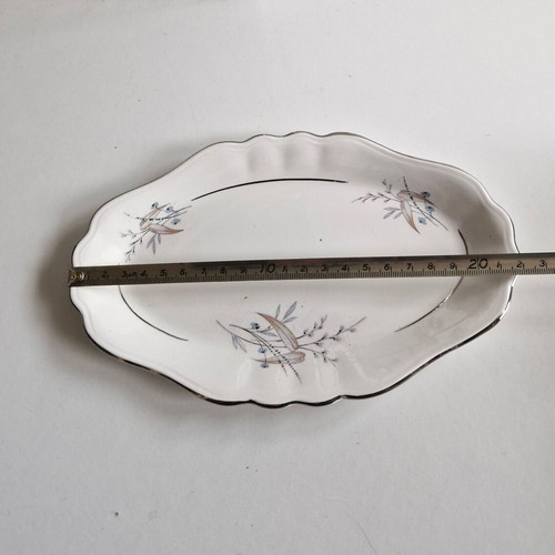 Small oval Kerameikos platter used