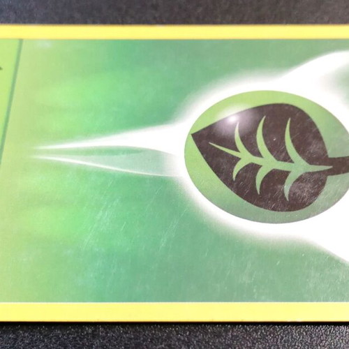 Pokémon Grass Energy Base Set 2 card used, 2000 common 127/130