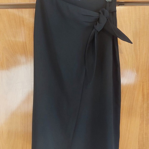 Wrap skirt black Marks & Spencer like new, size S