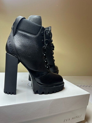 Eva Minge ankle boots new, black leather, size 37